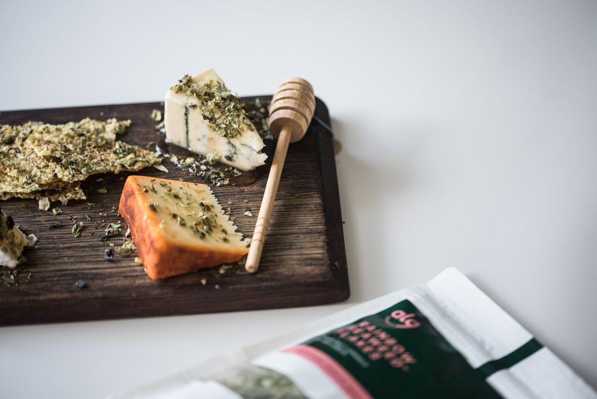 Cheese with Rainbow Seaweed Flakes